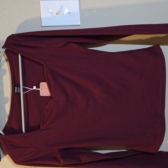 Shein sexy ribbon tshirt NWT - Picture 2 of 4